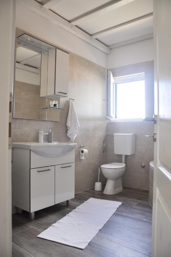 Apartmani Carnizza Ražanac Exterior foto